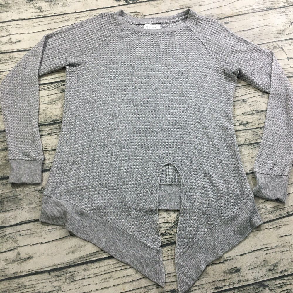 Velvet by Graham & Spencer Womens Imported Yarn Knit Front Slit Sweater‎ XS Gray - Picture 3 of 9